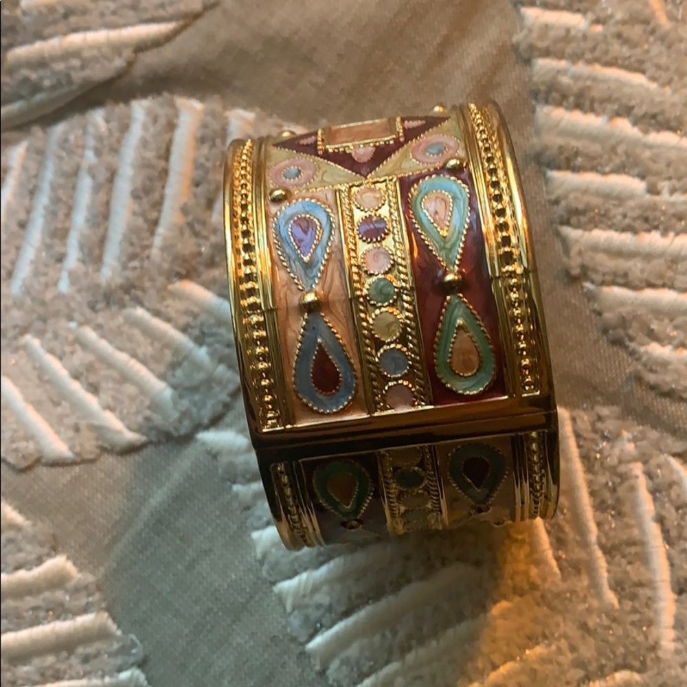 Vintage bracelet